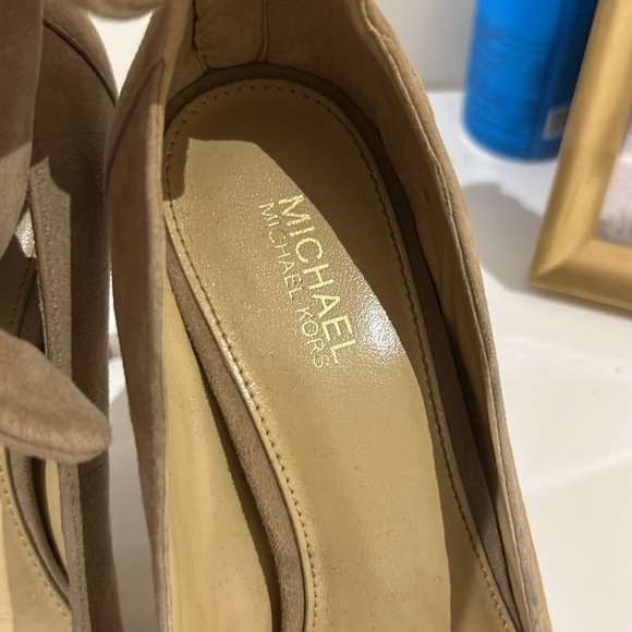 Authentic Michael kors stiletto heels in size 6 - Picture 8 of 8